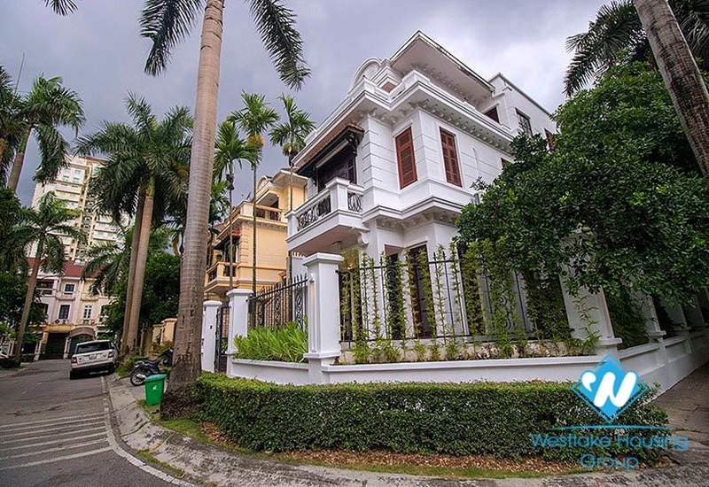 Fully furnished five bedroom villa for rent in Ciputra Hanoi